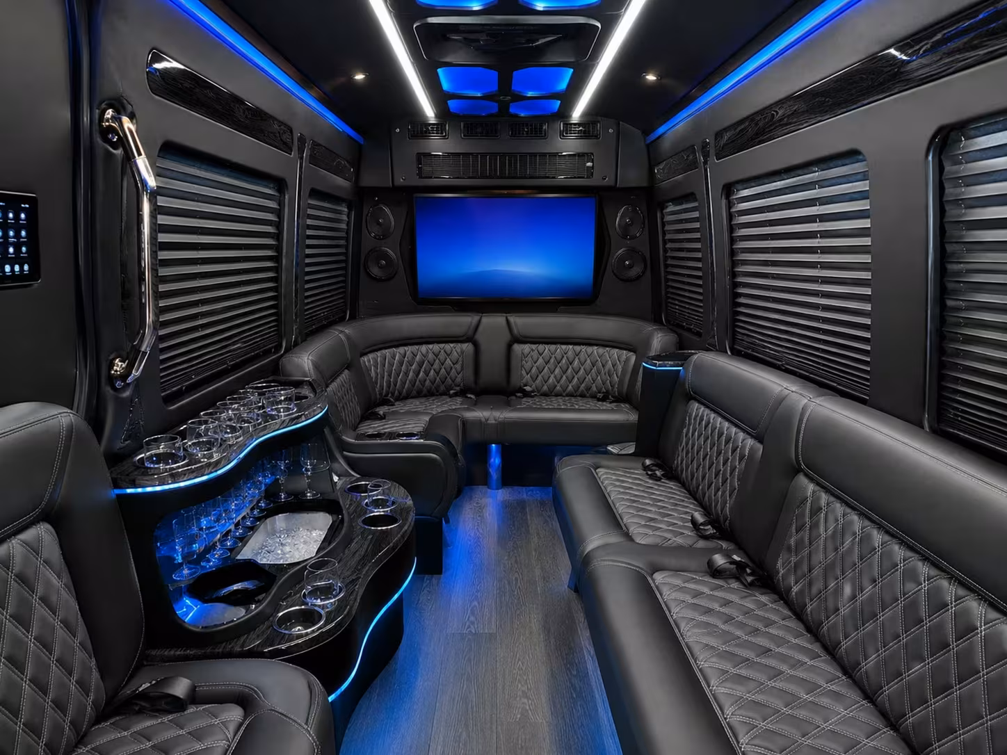 bus rental options for san dimas trips